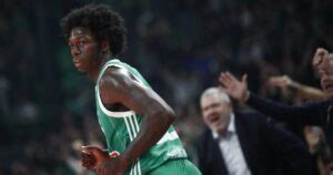 euroleague basketball picks|Efes picks up high.
